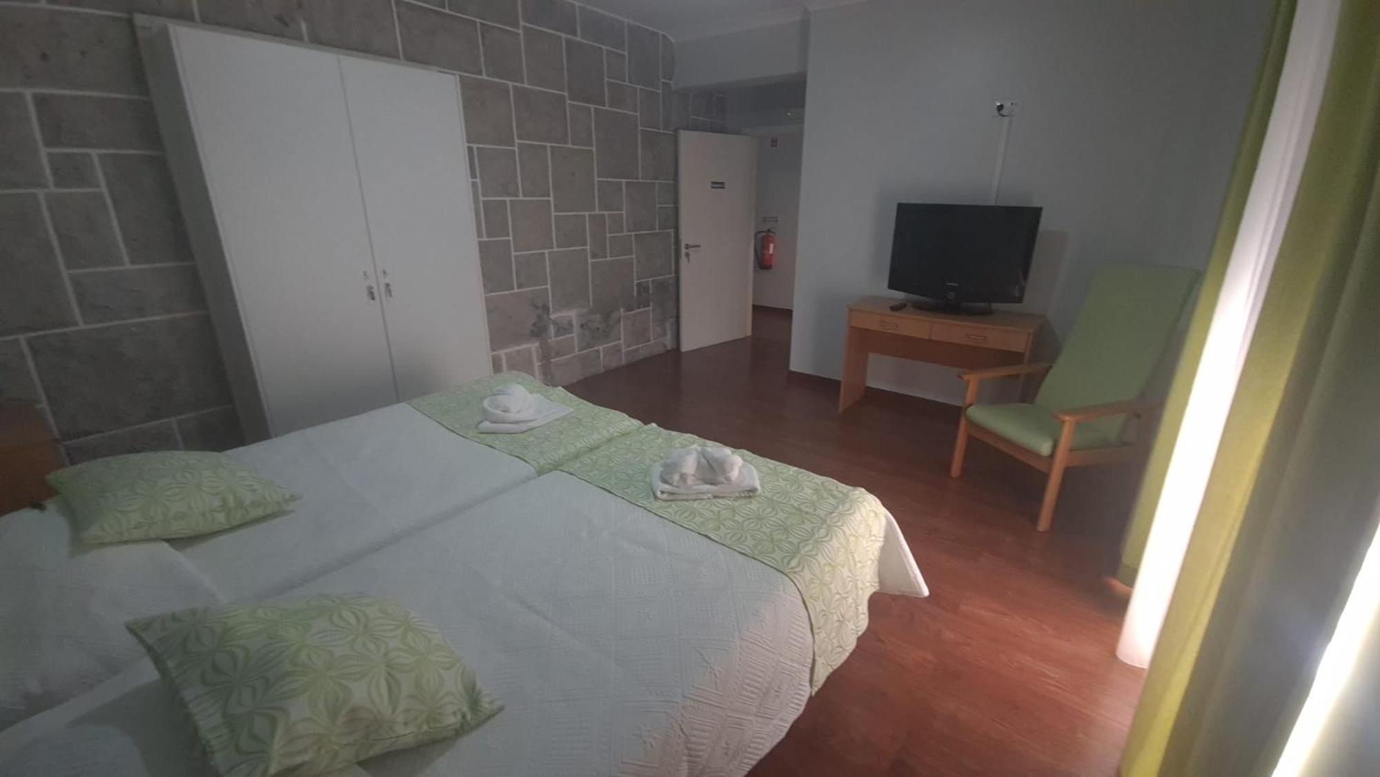 Hostel Jardins De Sao Luis Setúbal Zewnętrze zdjęcie
