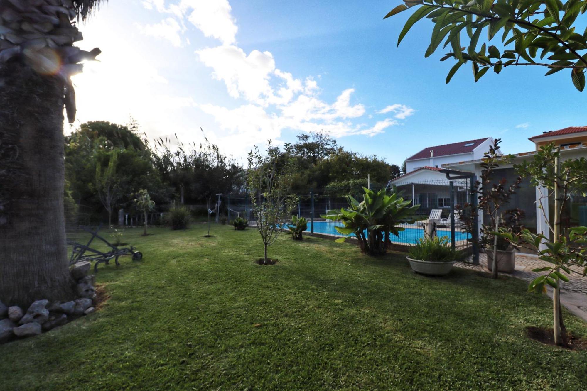 Hostel Jardins De Sao Luis Setúbal Zewnętrze zdjęcie