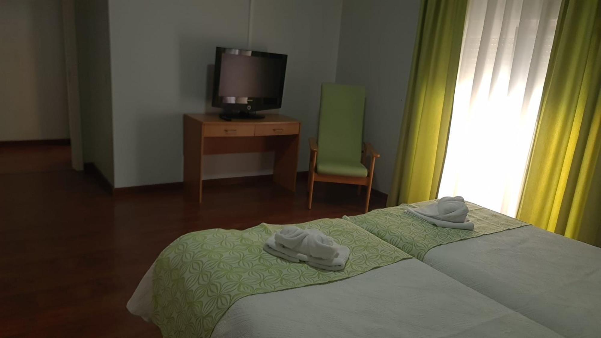 Hostel Jardins De Sao Luis Setúbal Zewnętrze zdjęcie