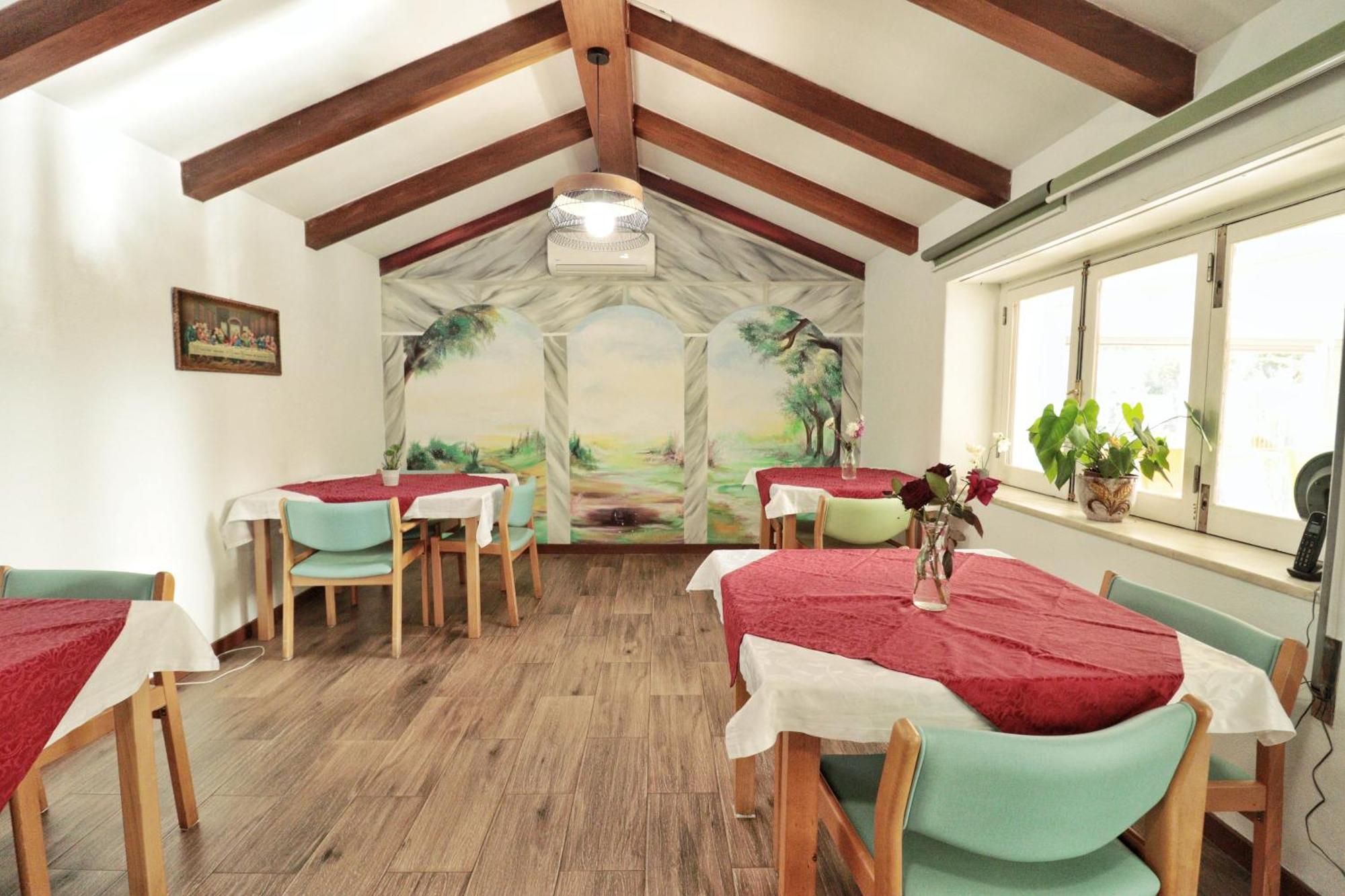 Hostel Jardins De Sao Luis Setúbal Zewnętrze zdjęcie