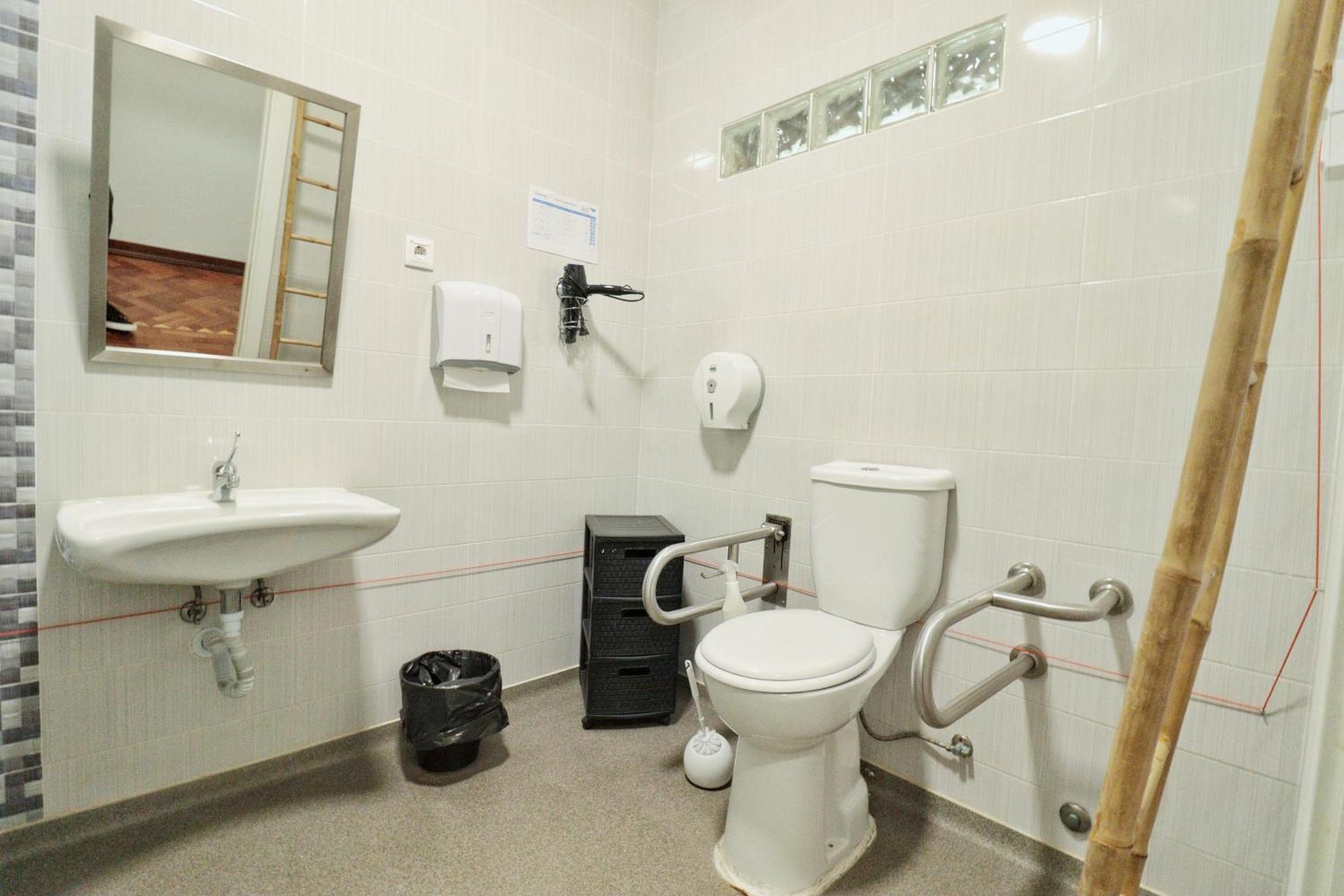 Hostel Jardins De Sao Luis Setúbal Zewnętrze zdjęcie